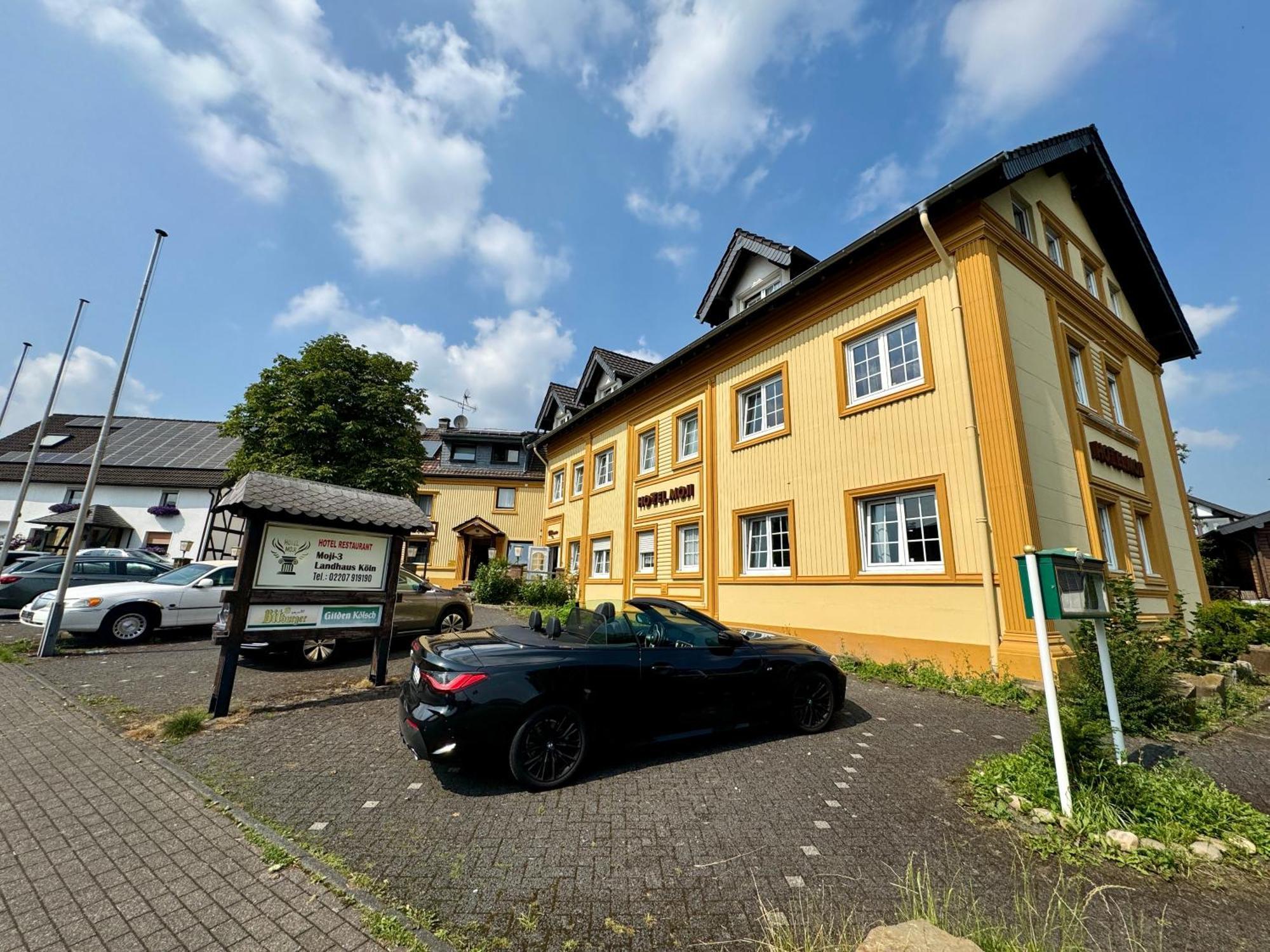 Moji 3 Koeln Inn