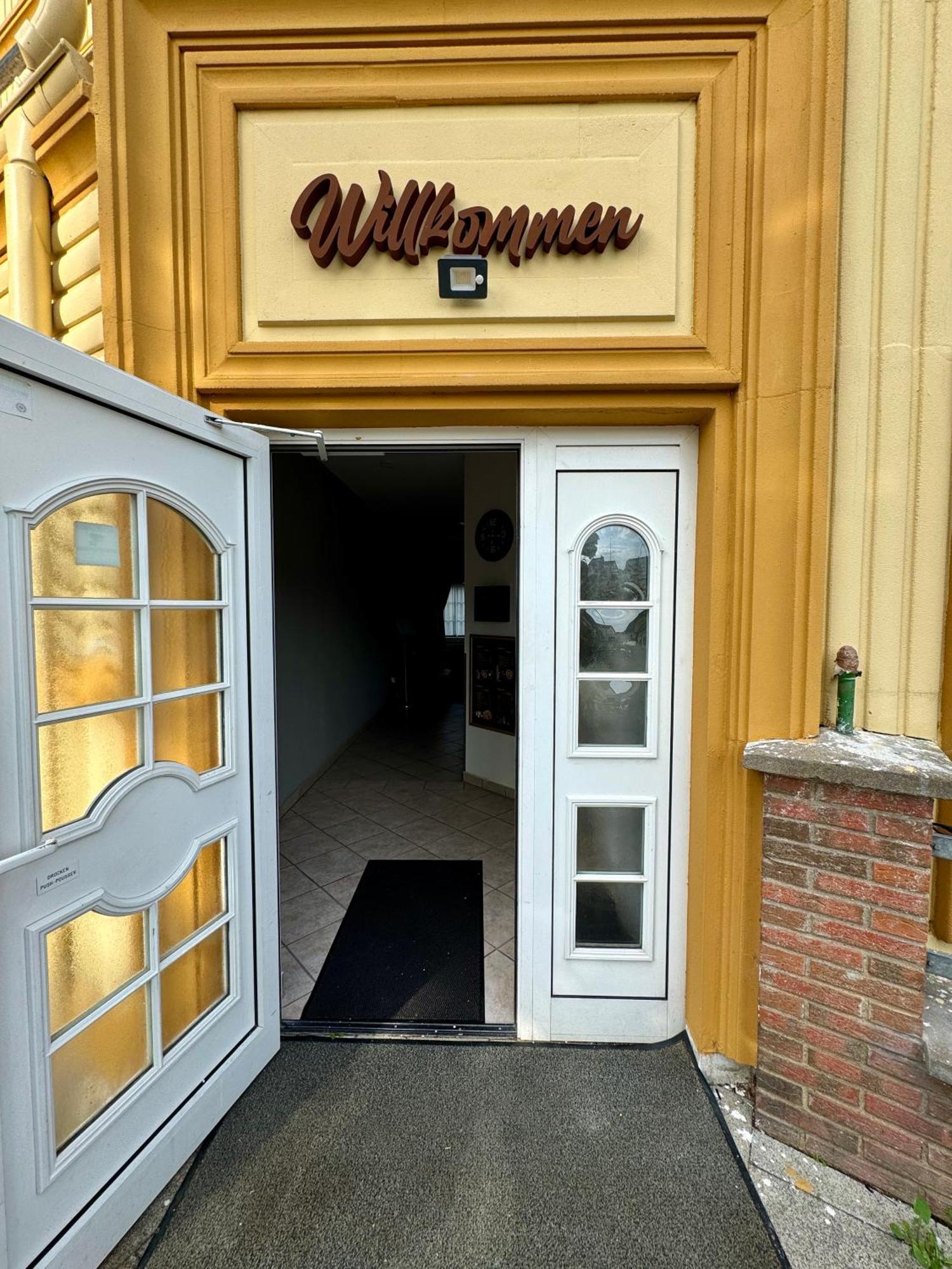 Inn Moji 3 Koeln 4*
