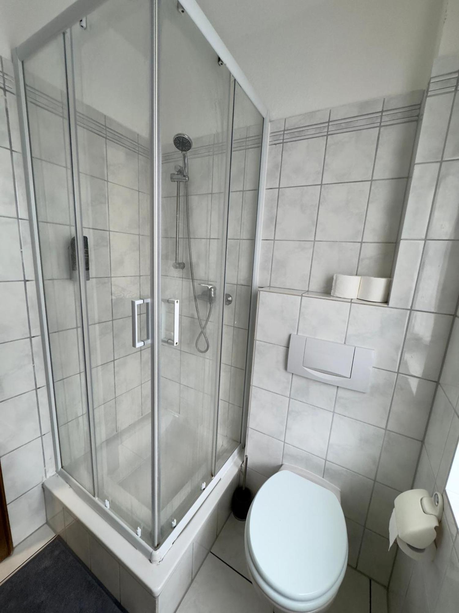 Moji 3 Koeln Inn